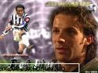 Imagini din sport - Mai tare ca Ronaldinho - Pictures